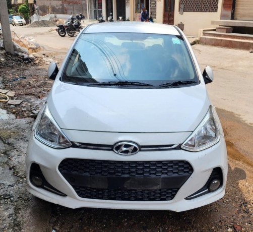 hyundai-grand-i10-2017-petrol-big-0